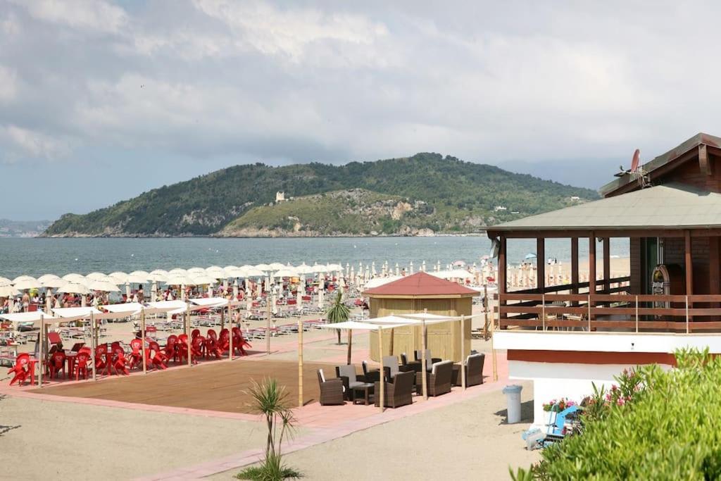 Girasole A Due Passi Dal Mare Daire Minturno Dış mekan fotoğraf